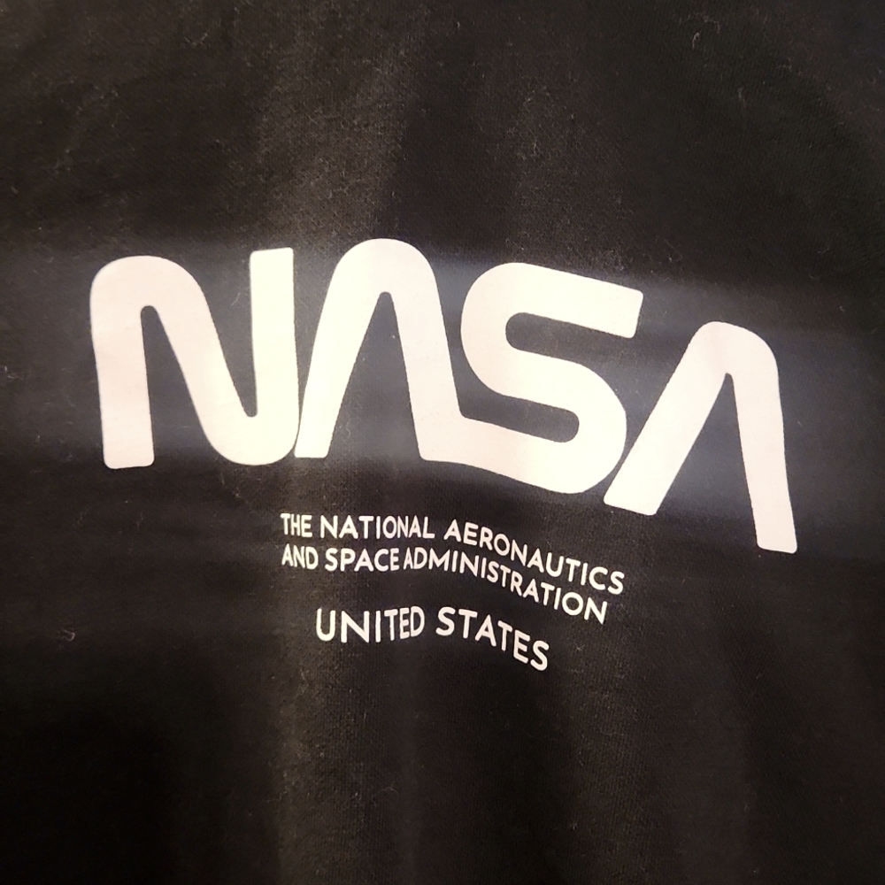 Women's Medium NASA crop top hoodie